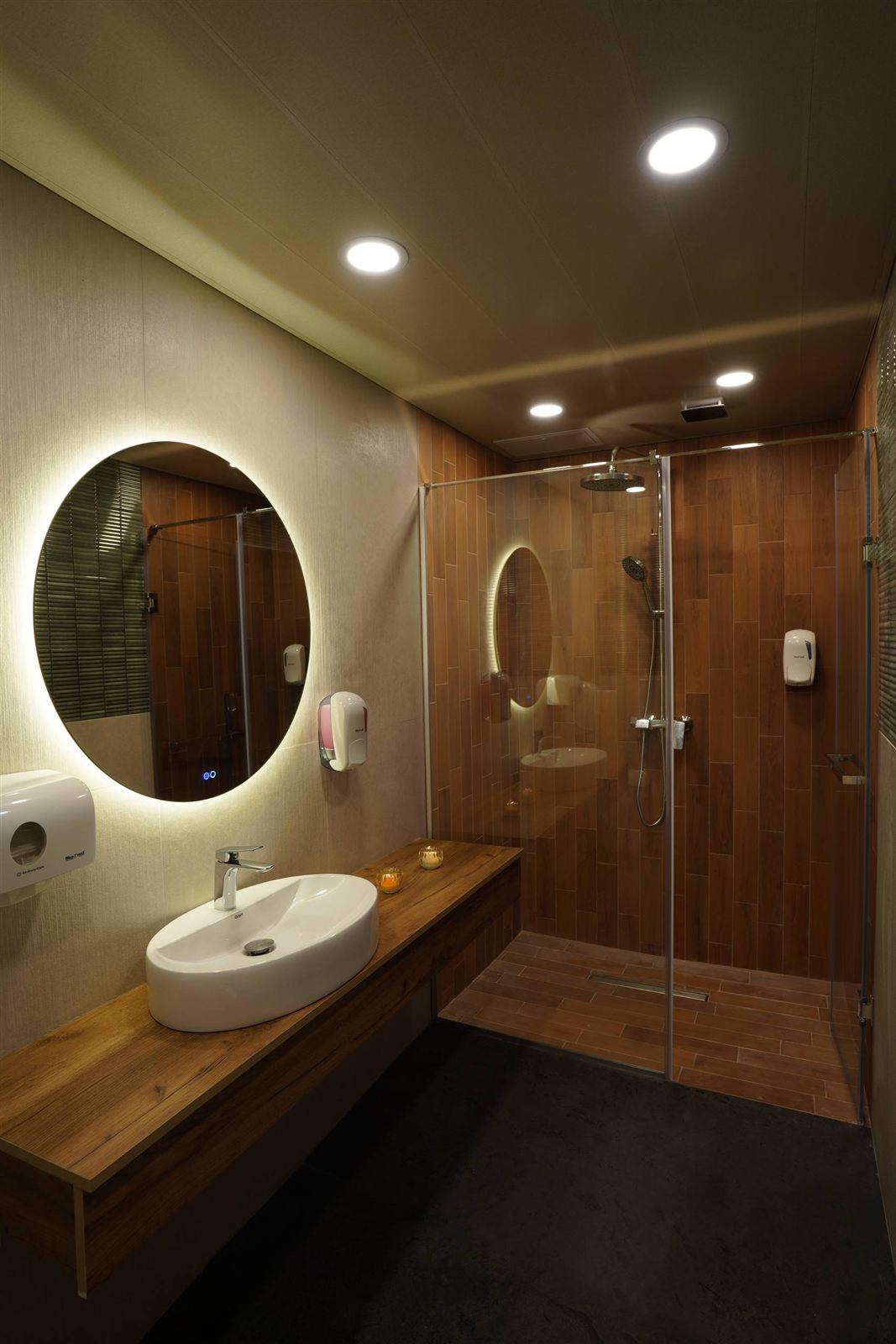 Seraphin — room-n1-5