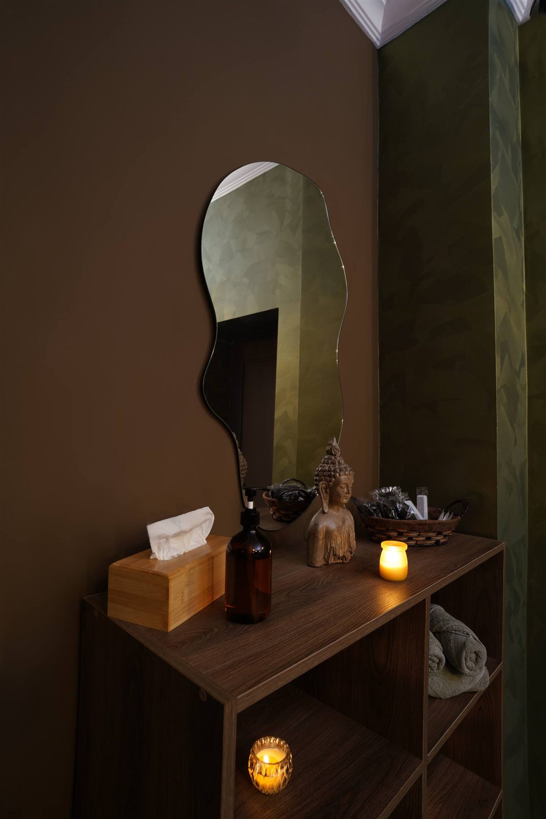 Couples Aroma Oil Massage
